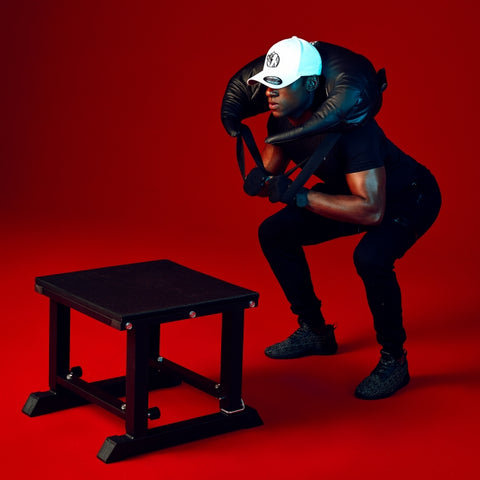 Justerbar plyobox i metal