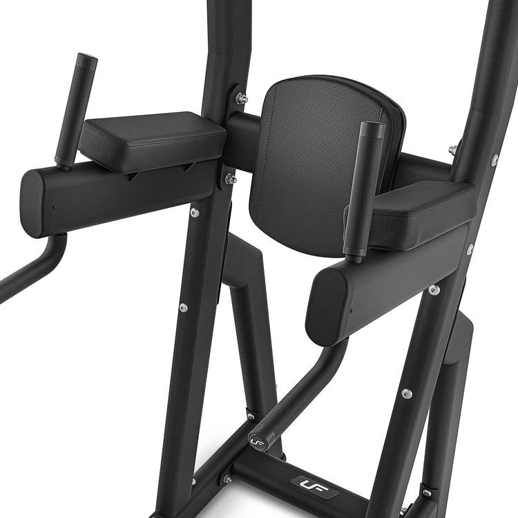 Pull up- og dipstation fra UpForm (Skaffevare)